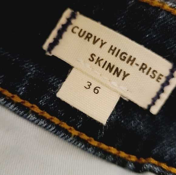 Madewell | Curvy High-Rise Skinny Jeans in Danny Wash (Size 36) - Picture 5 of 15